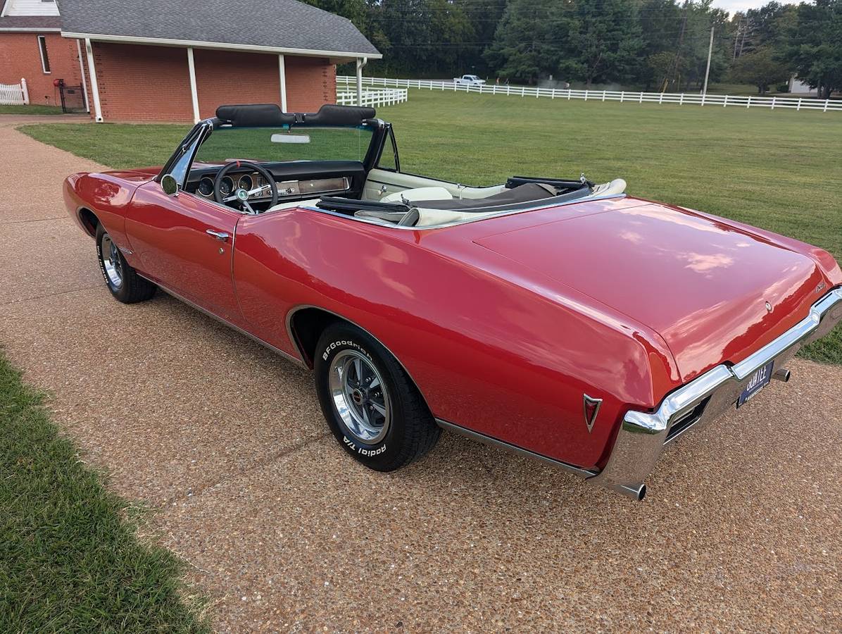 Pontiac-Gto-convertible-1968