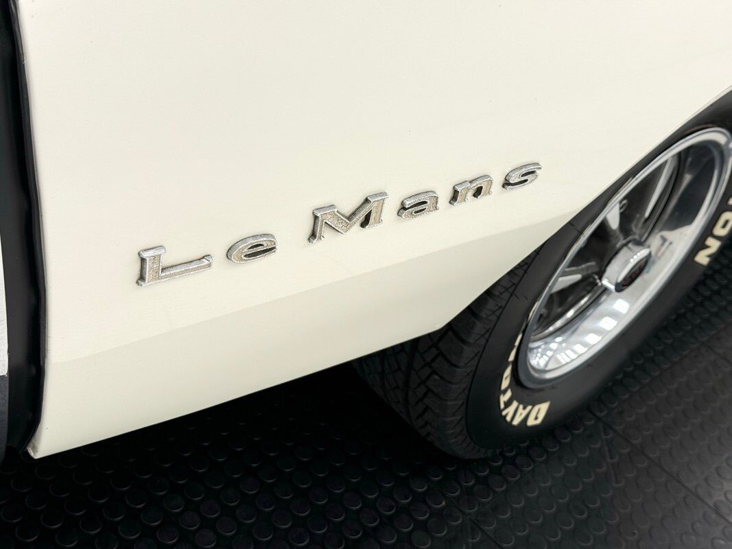 Pontiac-Le-Mans-1969-10