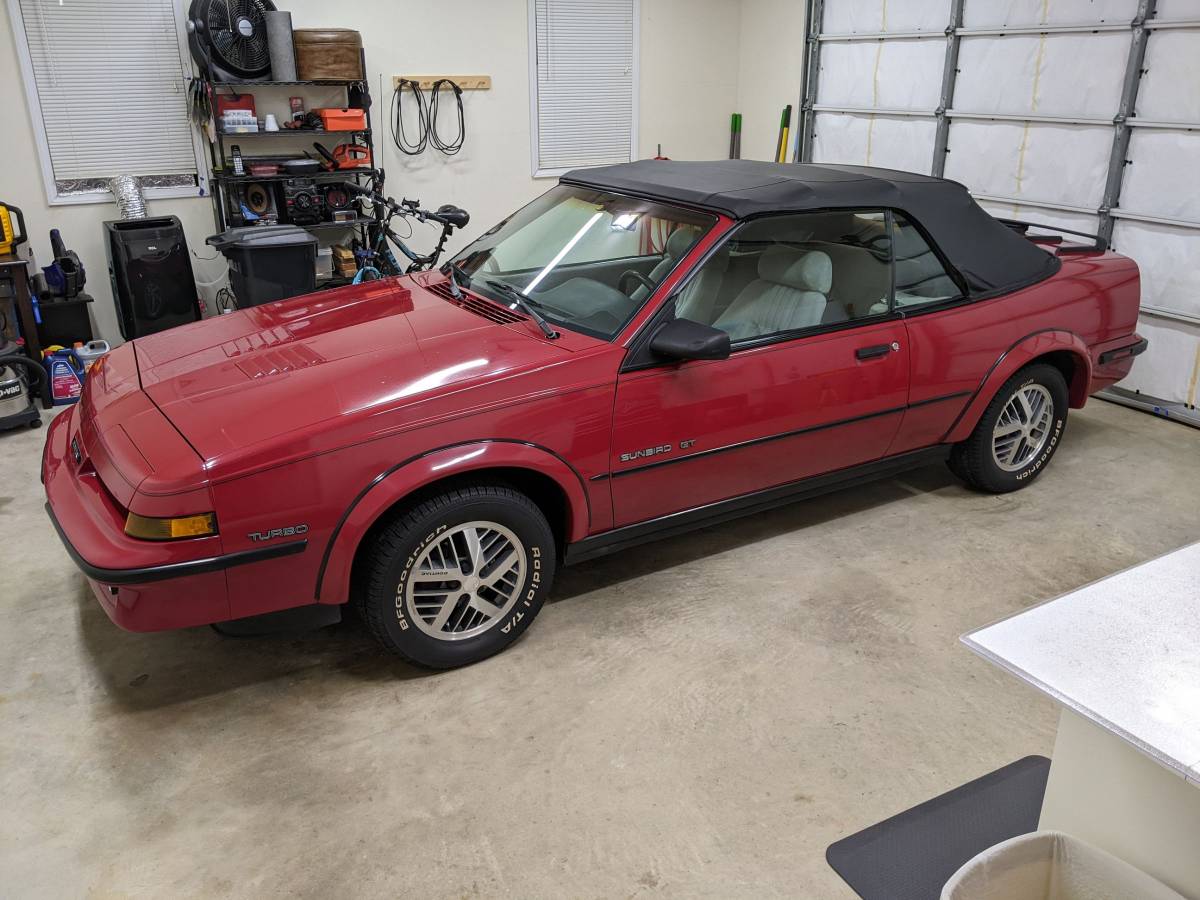 Pontiac-Sunbird-gt-convertible-1989-8