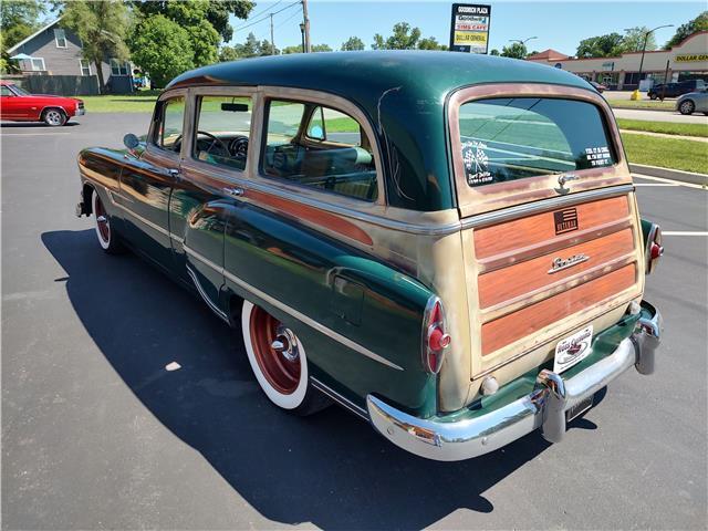 Pontiac-Tin-Woody-Break-1953-10