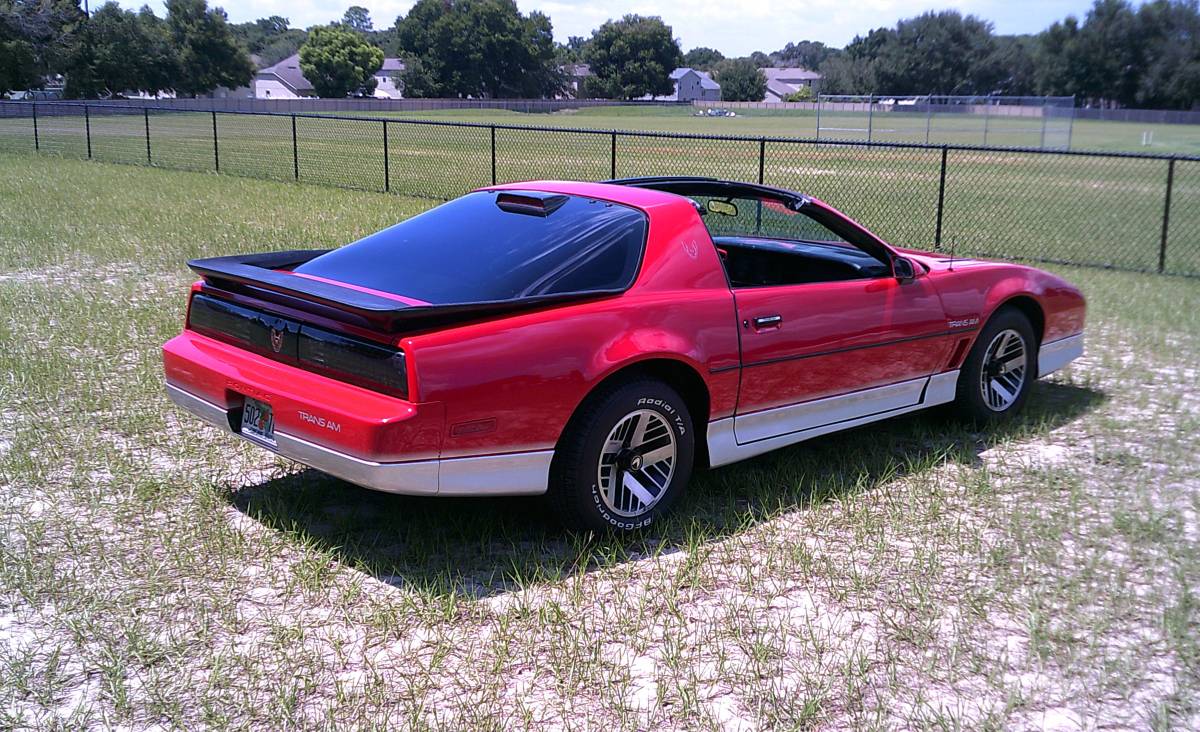 Pontiac-Trans-am-1986-6