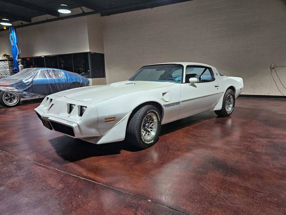 Pontiac-Trans-am-400-1979-13