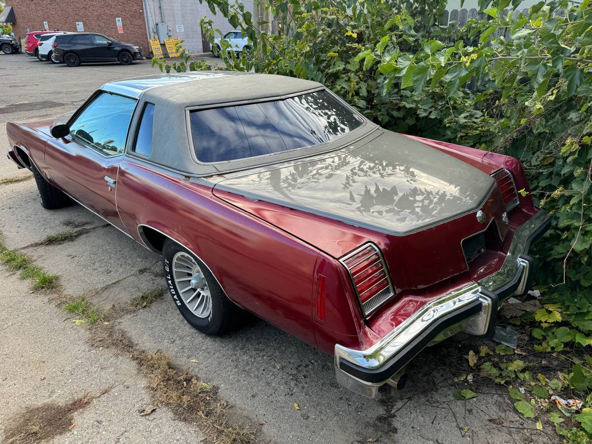 Pontiac-grand-prix-lj-1976-1