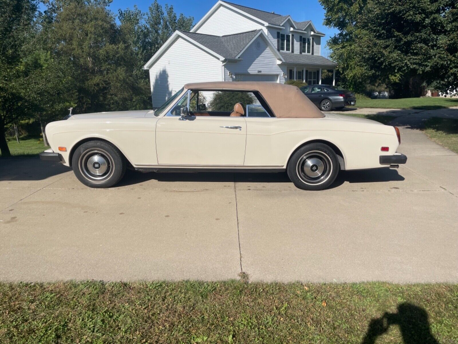 Rolls-Royce-Corniche-Cabriolet-1984-14