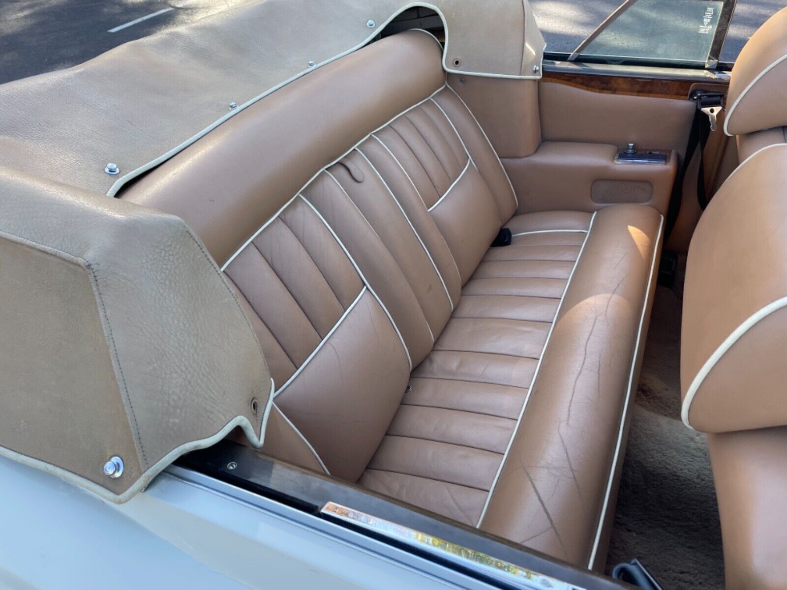 Rolls-Royce-Corniche-Cabriolet-1984-6