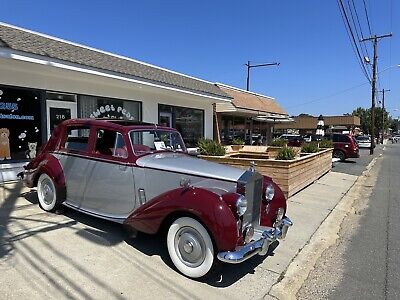 Rolls-Royce-Dawn-1953-10