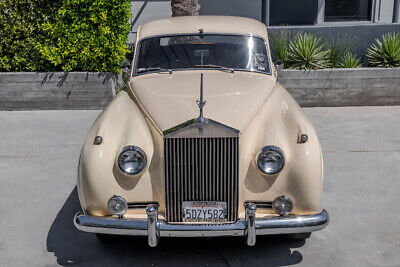 Rolls-Royce-Silver-Cloud-1956-1