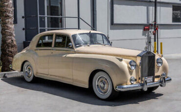 Rolls-Royce-Silver-Cloud-1956-2