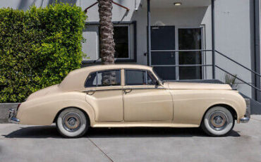 Rolls-Royce-Silver-Cloud-1956-4