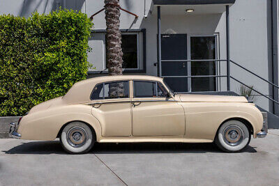 Rolls-Royce-Silver-Cloud-1956-4