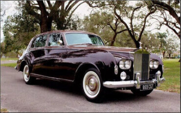 Rolls-Royce-Silver-Cloud-3-James-Young-Berline-1963-10