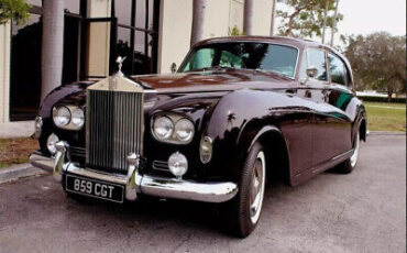 Rolls-Royce-Silver-Cloud-3-James-Young-Berline-1963-9