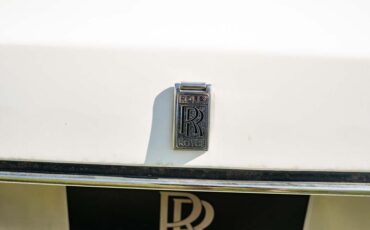 Rolls-Royce-Silver-SpiritSpurDawn-1985-20