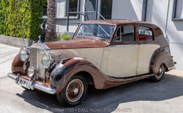 Rolls-Royce-Silver-Wraith-1947-7