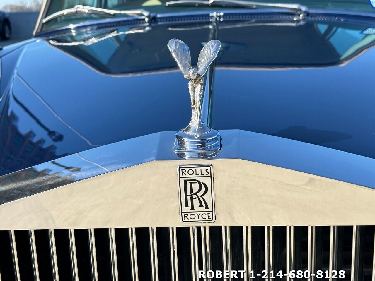 Rolls-Royce-Wraith-Berline-1980-22