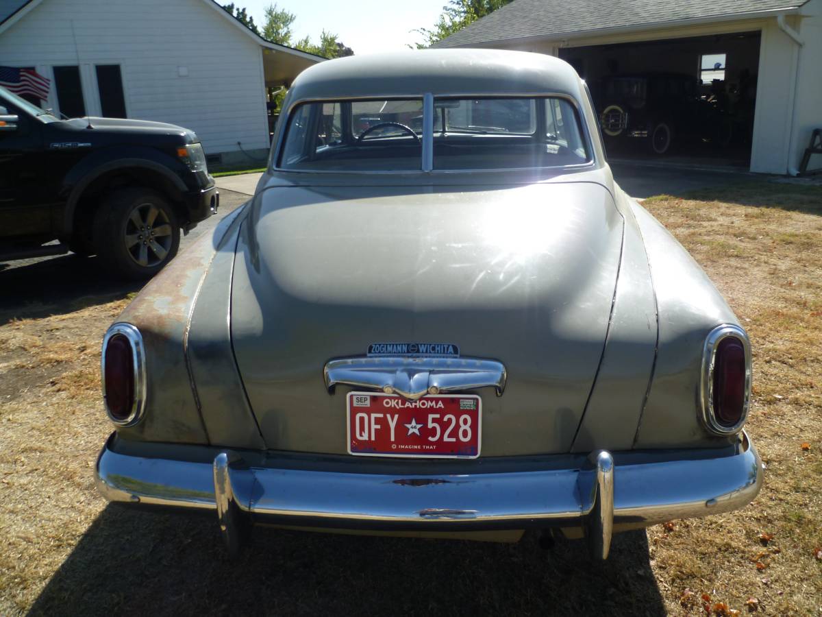 Studebaker-Champion-1950-17