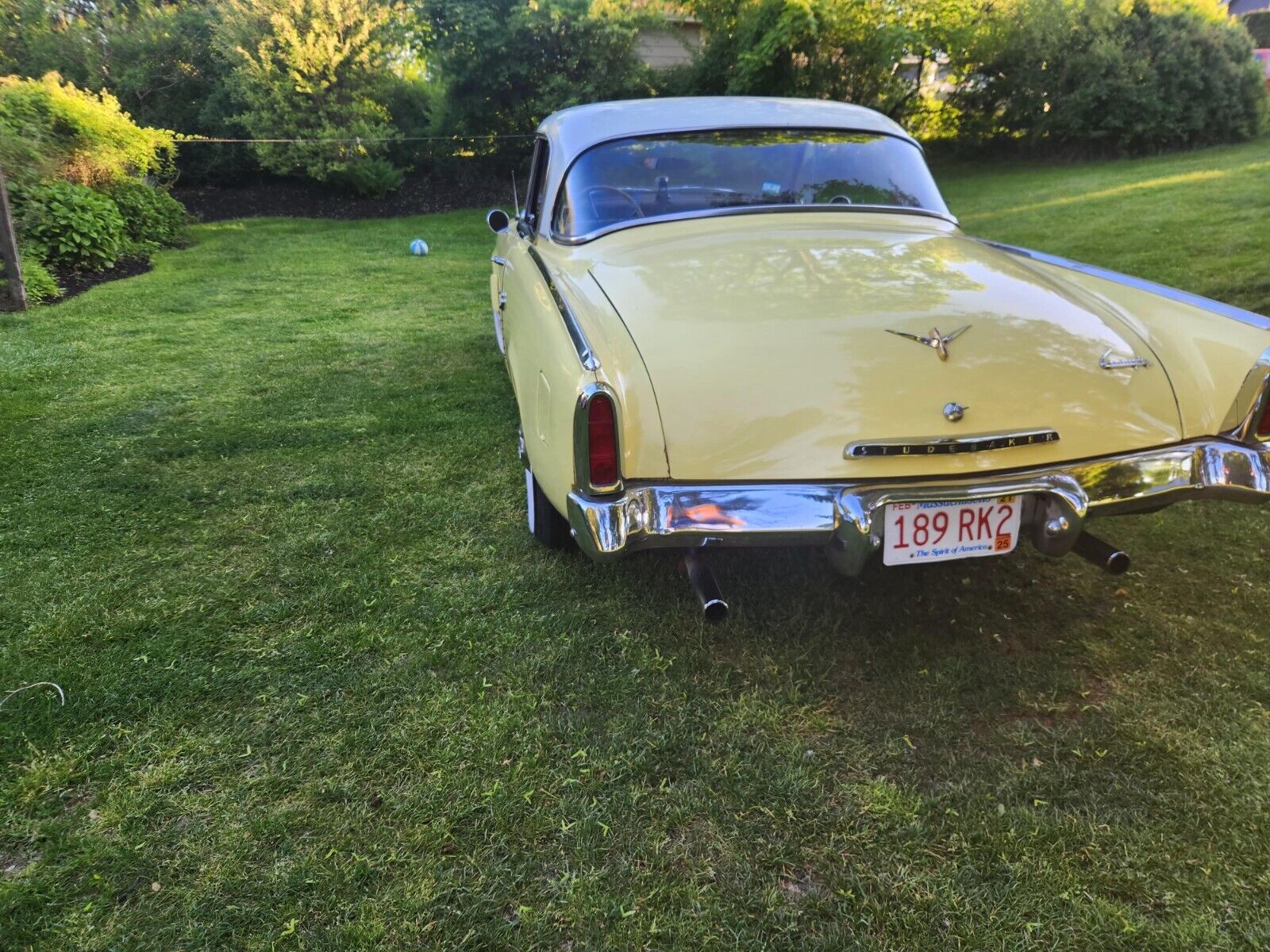 Studebaker-Commander-Coupe-1953-4