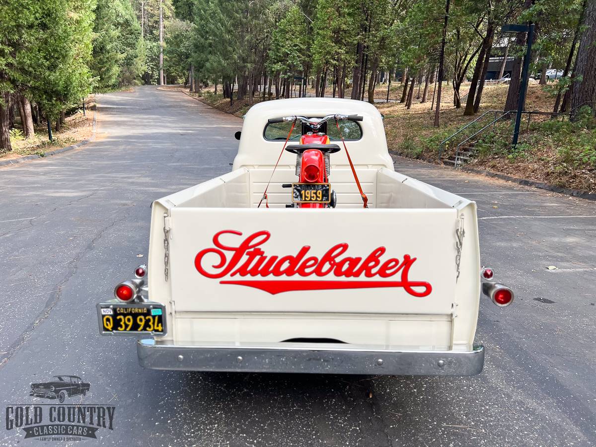 Studebaker-Pickup-1952-6