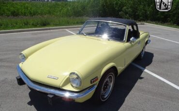 Triumph-Spitfire-1974-2