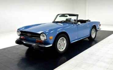 Triumph-TR-6-1974-1