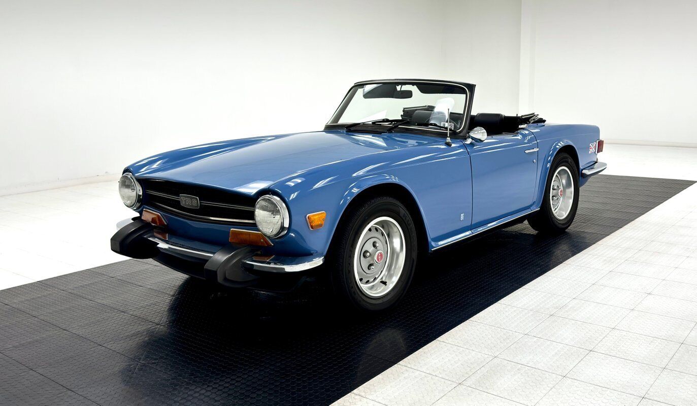 Triumph-TR-6-1974-1