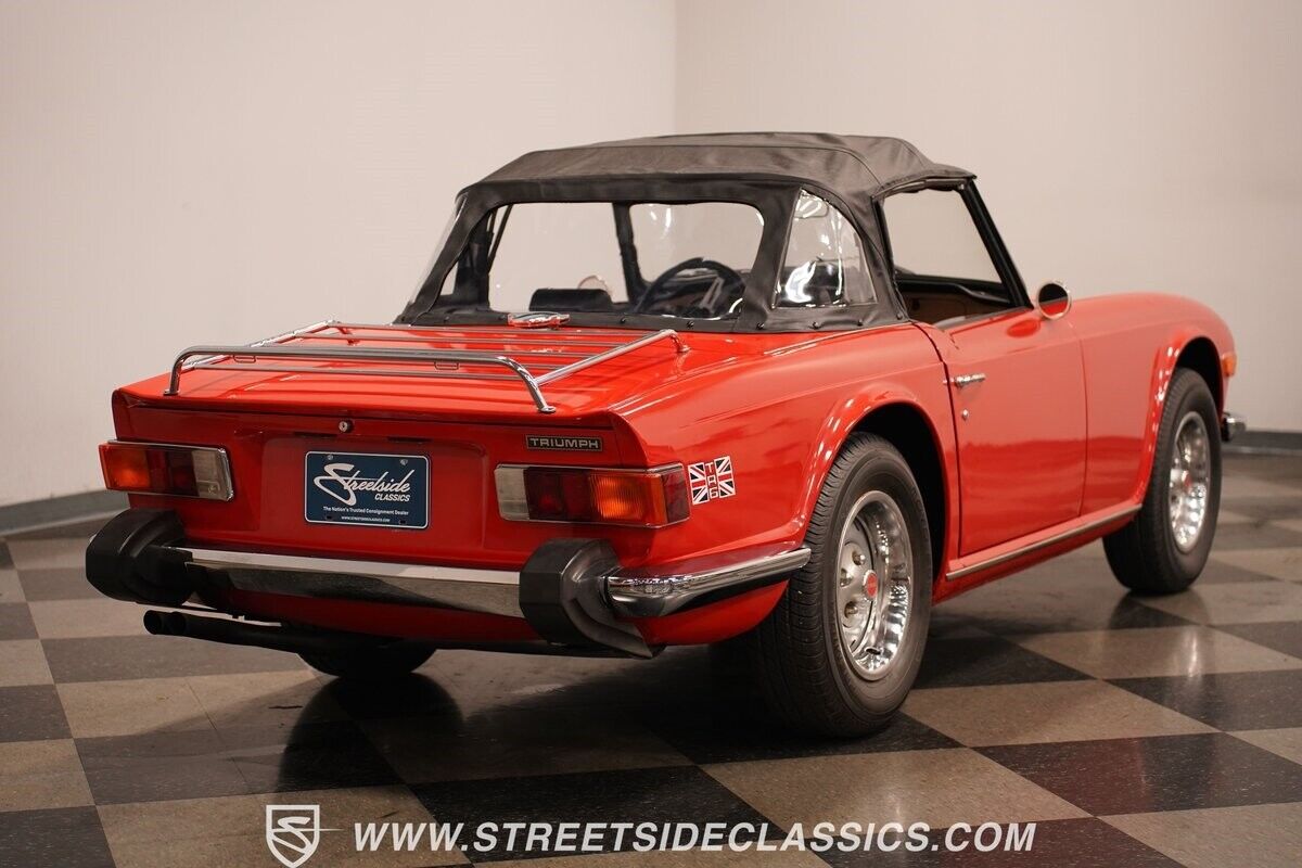 Triumph-TR-6-1974-14