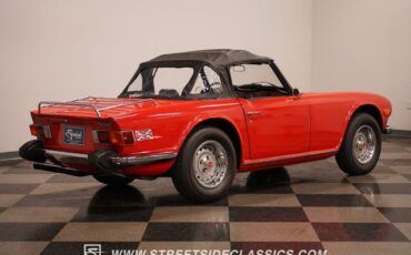 Triumph-TR-6-1974-15