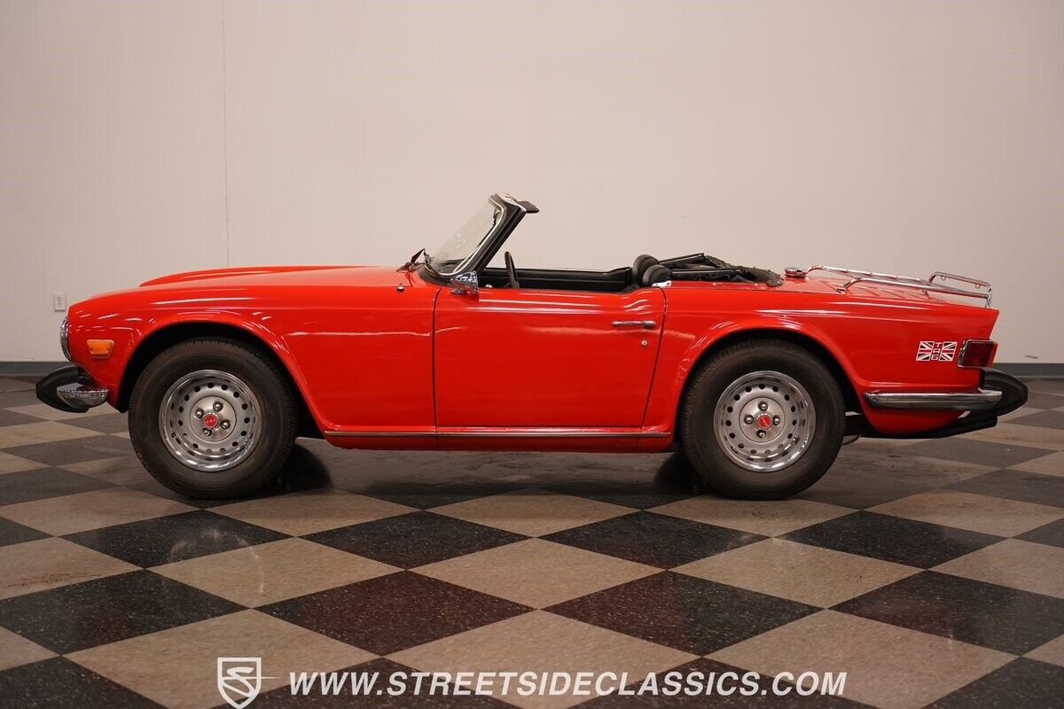 Triumph-TR-6-1974-2