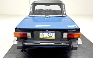 Triumph-TR-6-1974-6