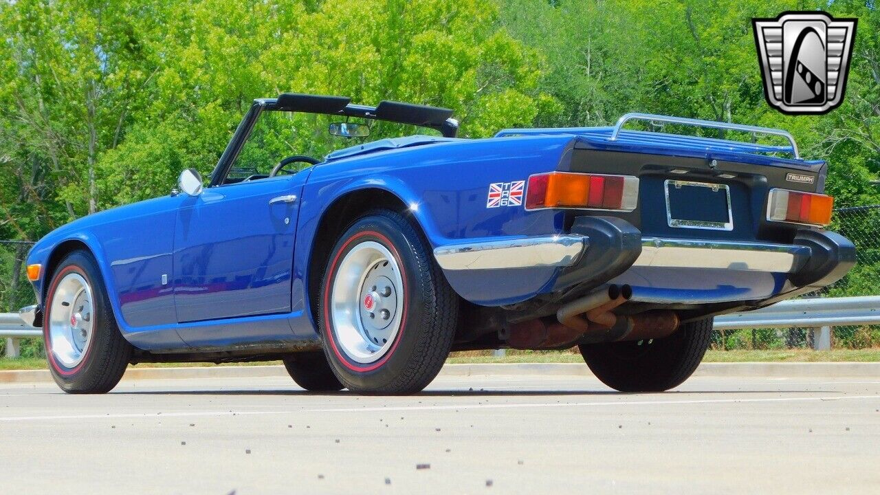 Triumph-TR-6-1974-7