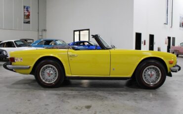 Triumph-TR-6-1974-8