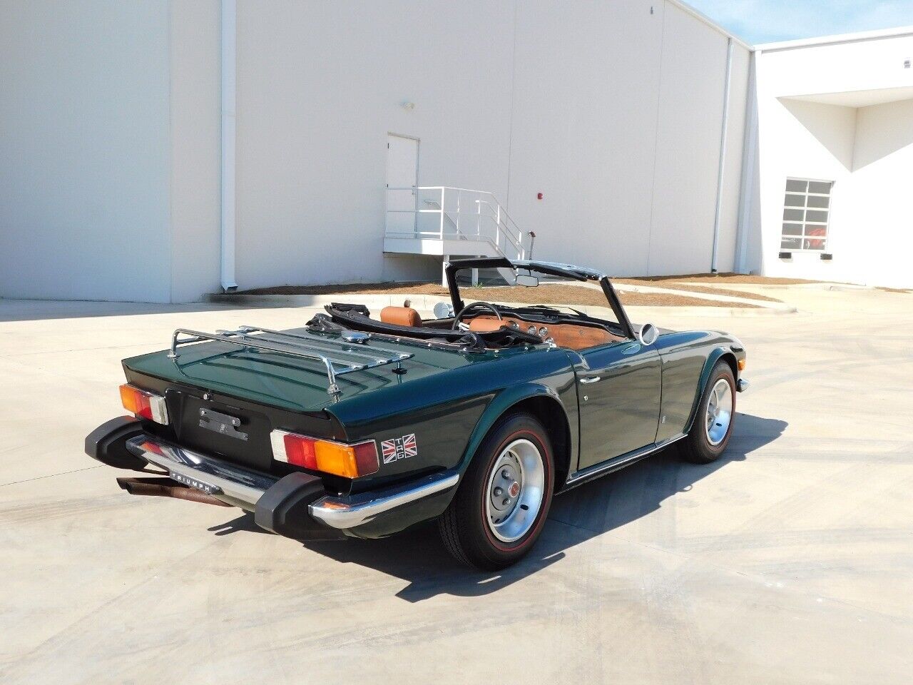 Triumph-TR-6-1975-10