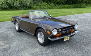 Triumph-Tr6-1973