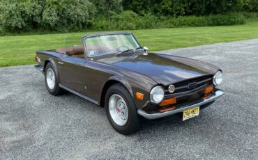 Triumph-Tr6-1973-2