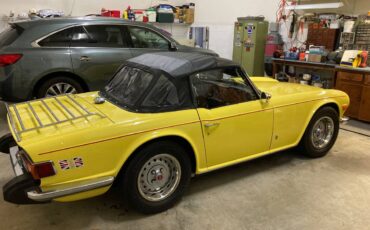 Triumph-Tr6-1974-2