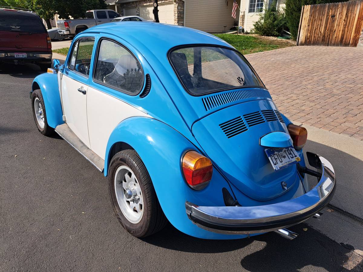 Volkswagen-Beetle-1974-4