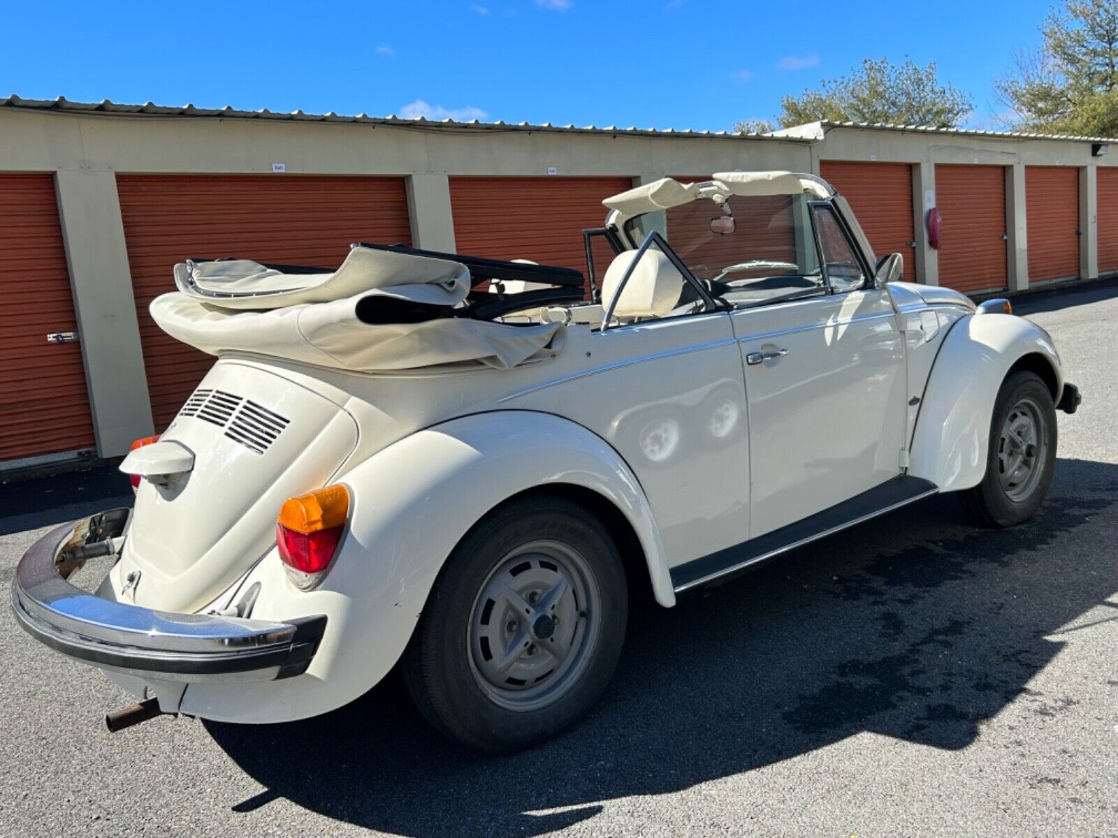 Volkswagen-Beetle-Classic-Cabriolet-1977-7