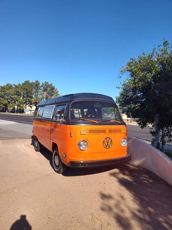 Volkswagen-Bus-1973-2