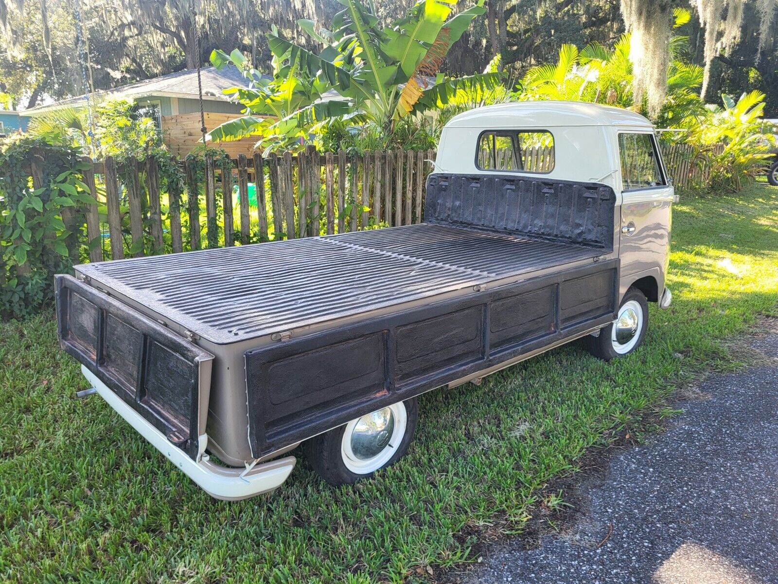 Volkswagen-BusVanagon-1957-17