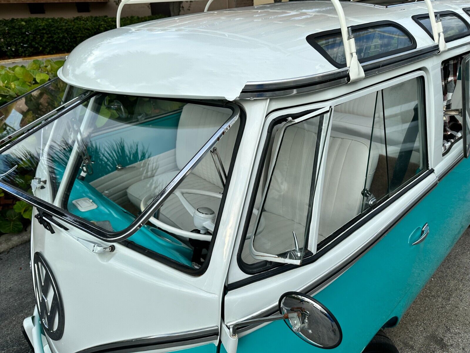 Volkswagen-BusVanagon-1973-1