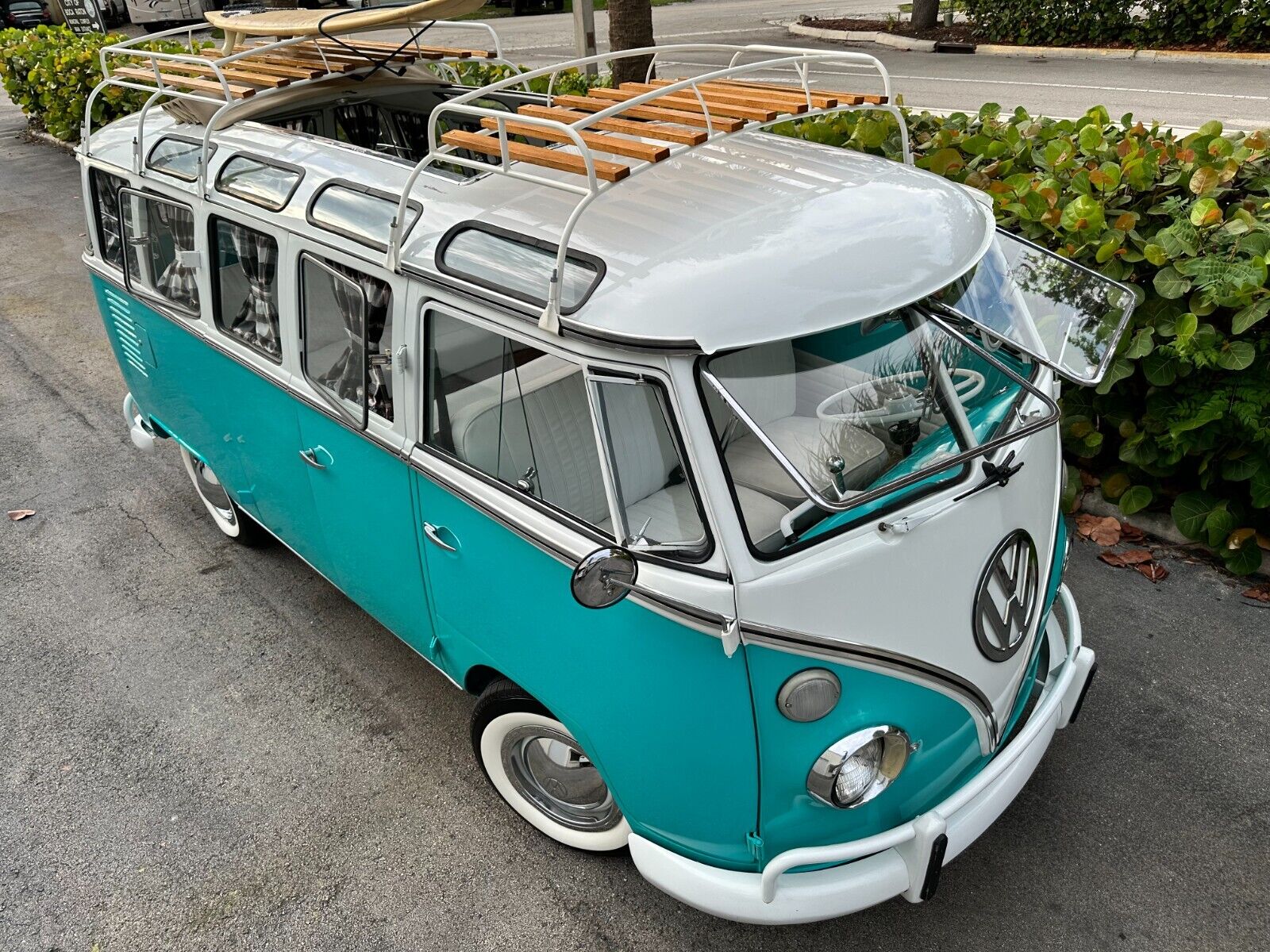 Volkswagen-BusVanagon-1973-13