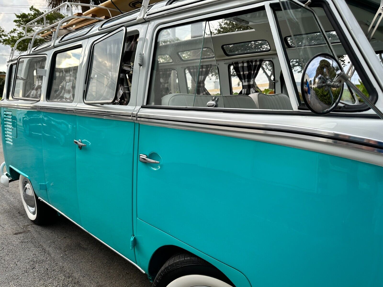 Volkswagen-BusVanagon-1973-17