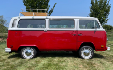 Volkswagen-BusVanagon-1973-2