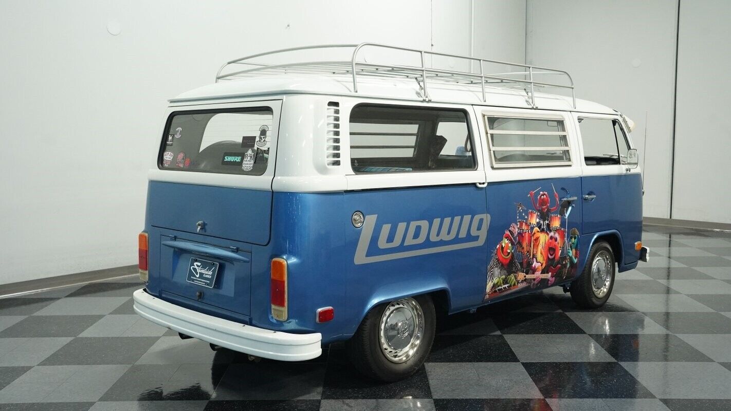 Volkswagen-BusVanagon-1974-11