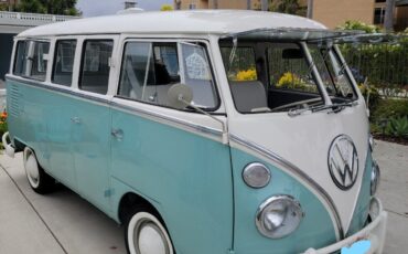 Volkswagen Bus/Vanagon  year1}