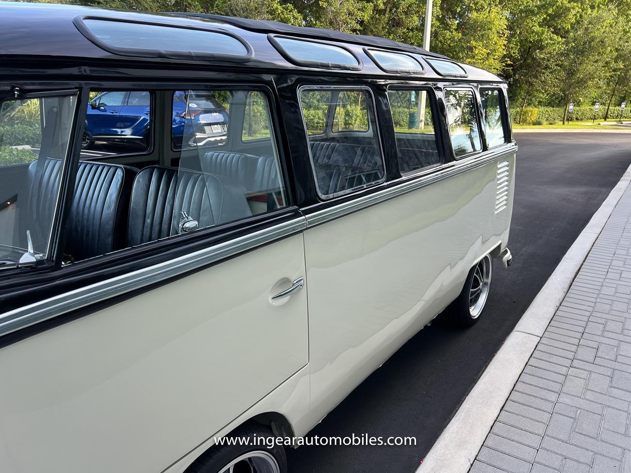 Volkswagen-BusVanagon-1974-26