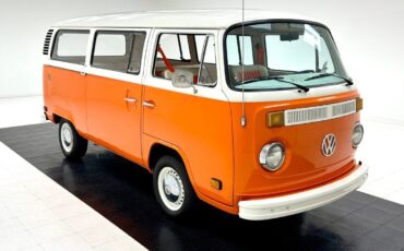 Volkswagen-BusVanagon-1974-6