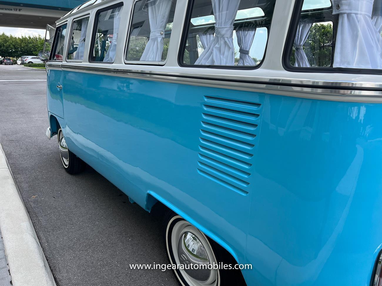 Volkswagen-BusVanagon-1975-29