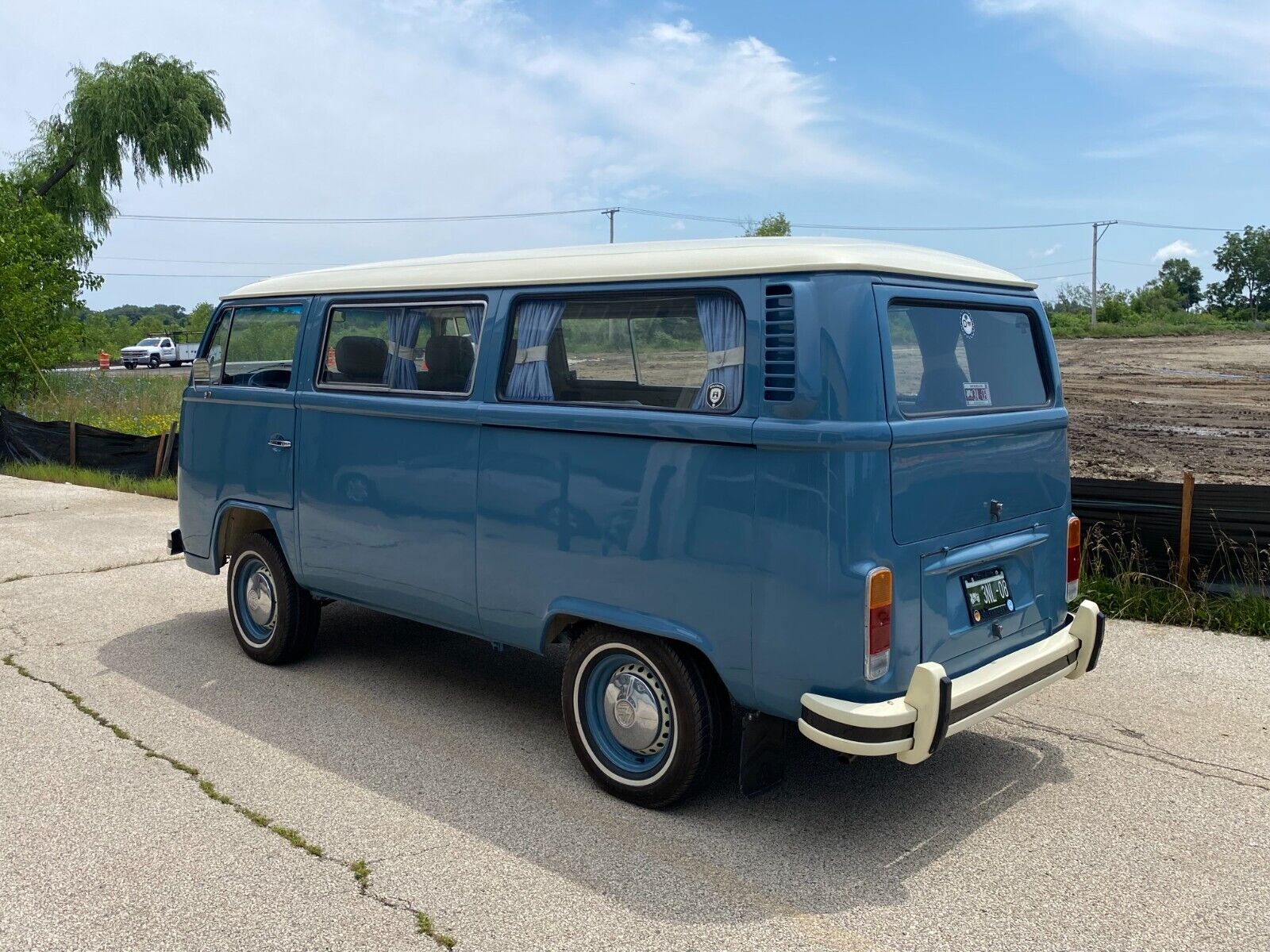 Volkswagen-BusVanagon-1977-7