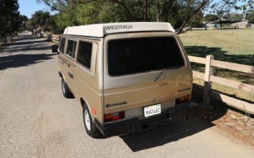 Volkswagen-BusVanagon-Van-1985-5